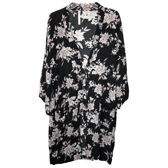 Spiritual GANGSTER - Black & Taupe Floral Tie Front Kimono - ONE SIZE - Picture 1 of 6